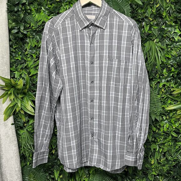 Ermenegildo Zegna Other - ERMENEGILDO ZEGNA Men Shirt XL Gray Black Plaid Collared Button Italy Made 1548
